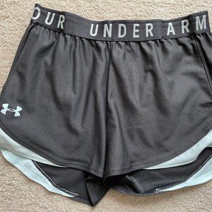 Under Armour Women's Play Up Shorts - S